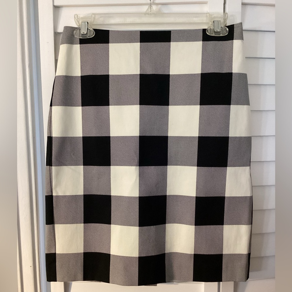 Talbots Petite Women’s Checkered Pencil Skirt, Back Zipper Size 2P